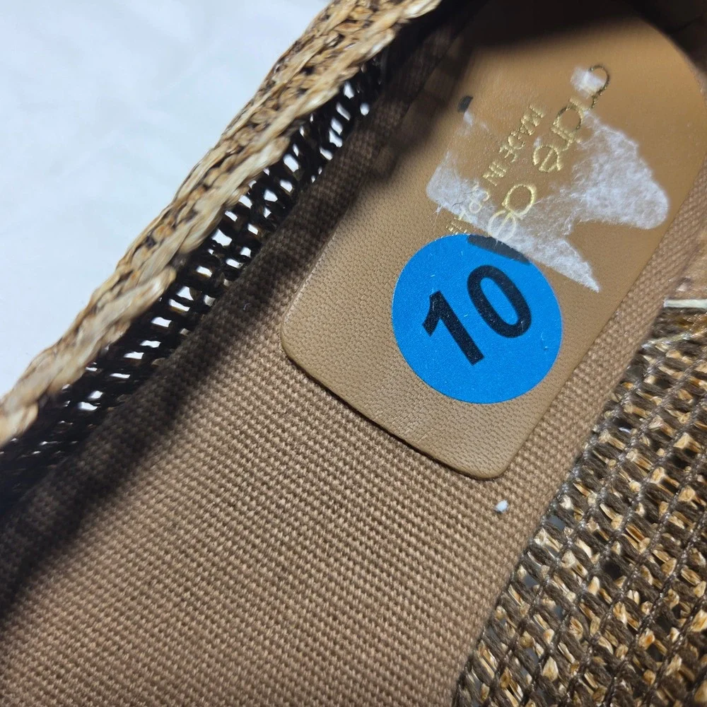 Andre Assous Woven Espadrille Wedge Sandals Gold Raffia Made in Spain Womens 10